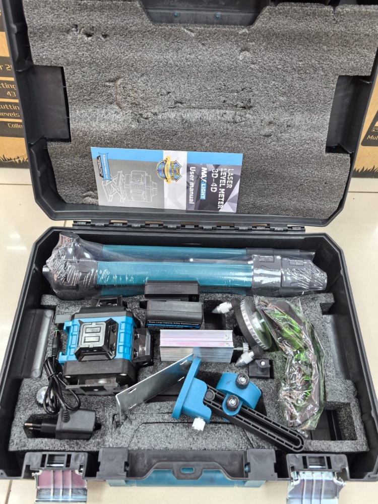 Лазерный уровень Makita 4D