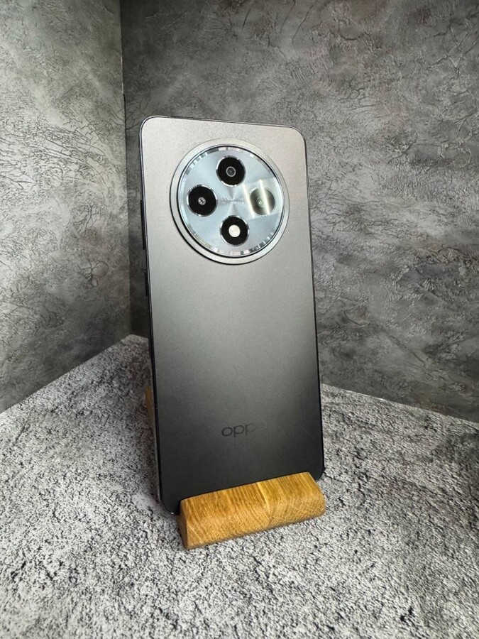 Смартфон Oppo Reno 12f 16/512