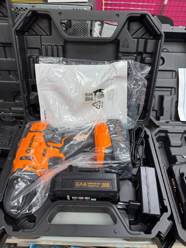 Шуруповерт ВИХРЬ 20W