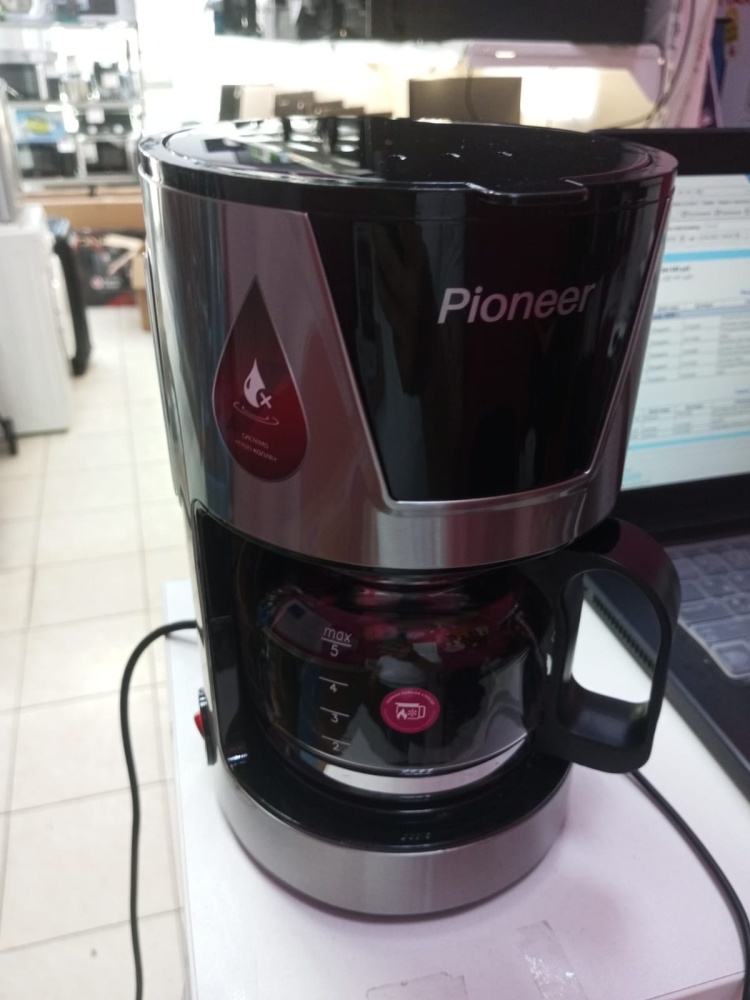 Кофеварка Pioneer cm051d