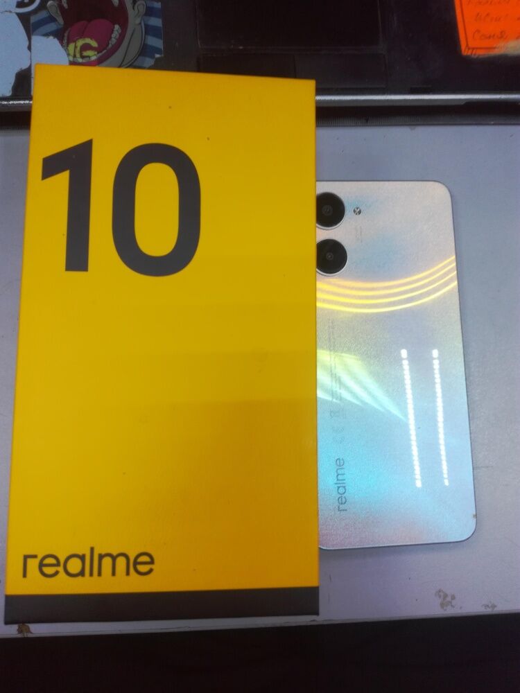 Смартфон Realme 10