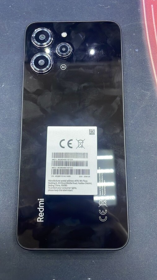 Смартфон Xiaomi Redmi 12 8/256