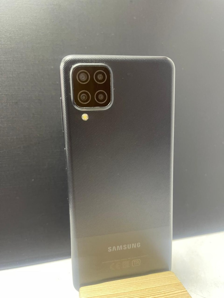 Смартфон Samsung A12 4/64