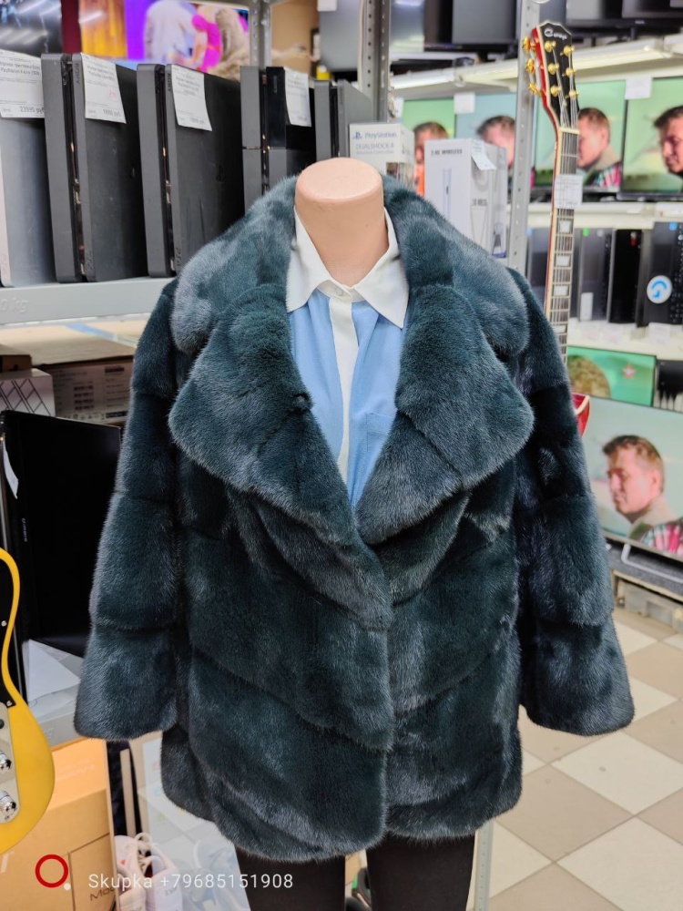 Шуба норковая изумруд 48