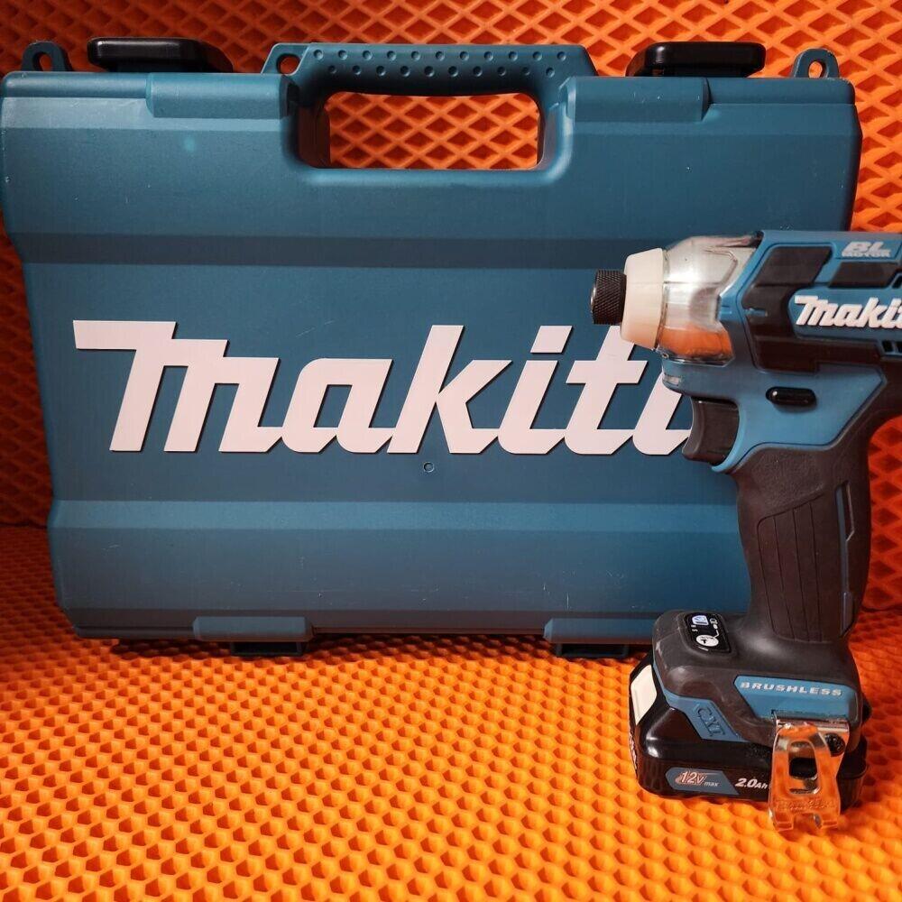 Шуруповерт  Makita TD111D