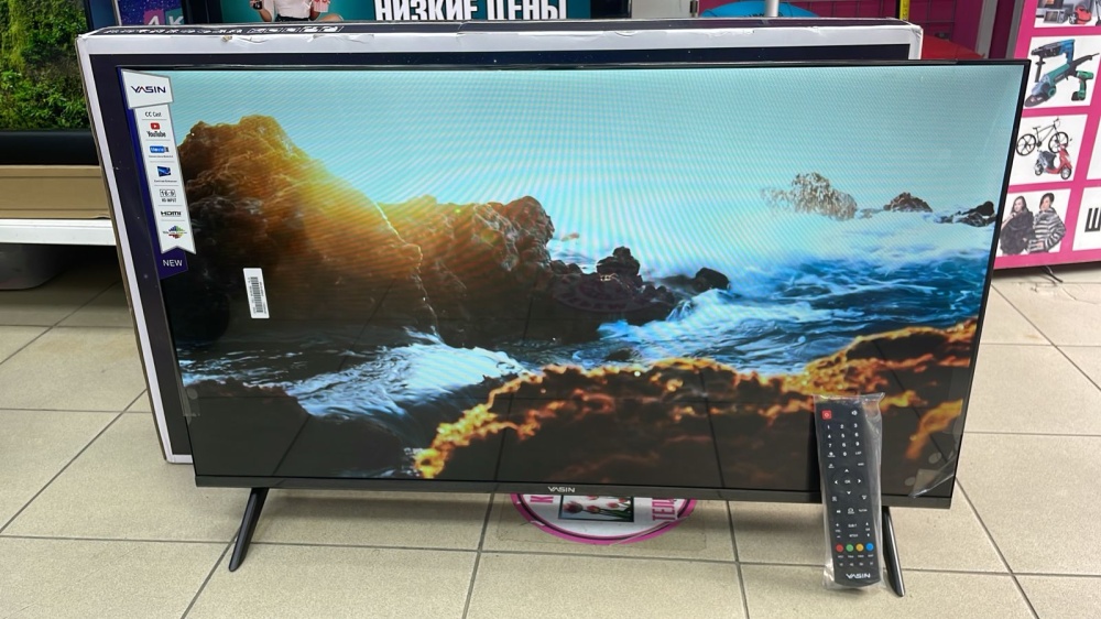 Телевизор Yasin 40E8000