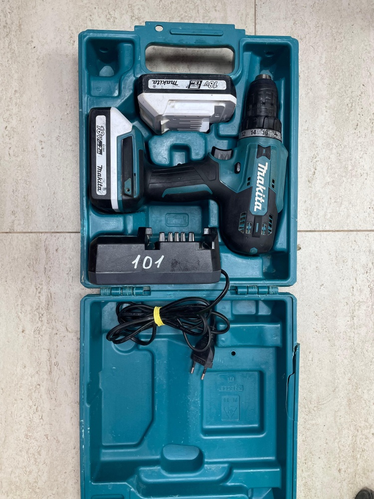 Шуруповерт Makita DF488D