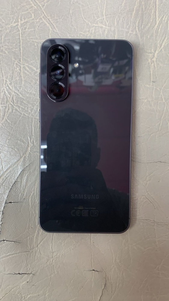 Смартфон Samsung A56