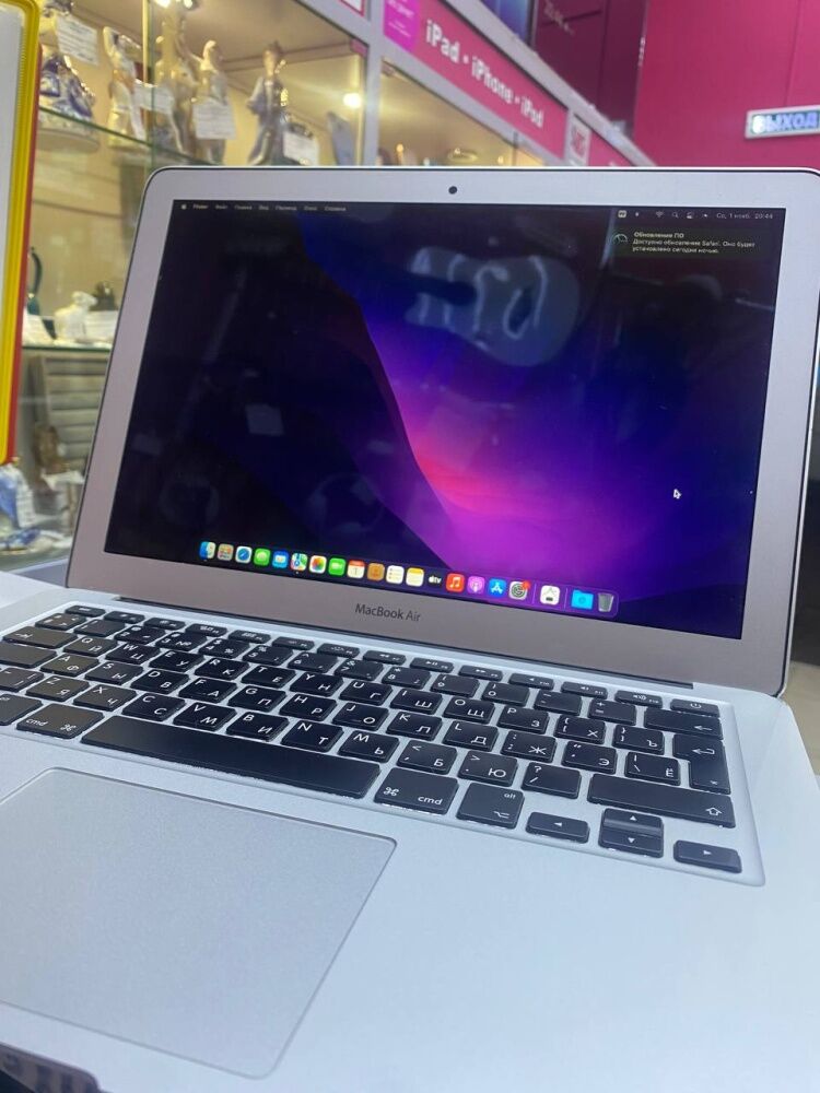 Ноутбук Macbook Air 13 ( mid 2015 )