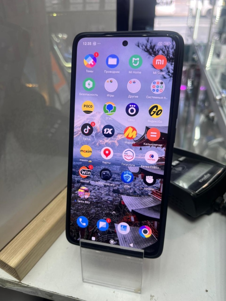 Смартфон Xiaomi Poco F6 Pro 12\256