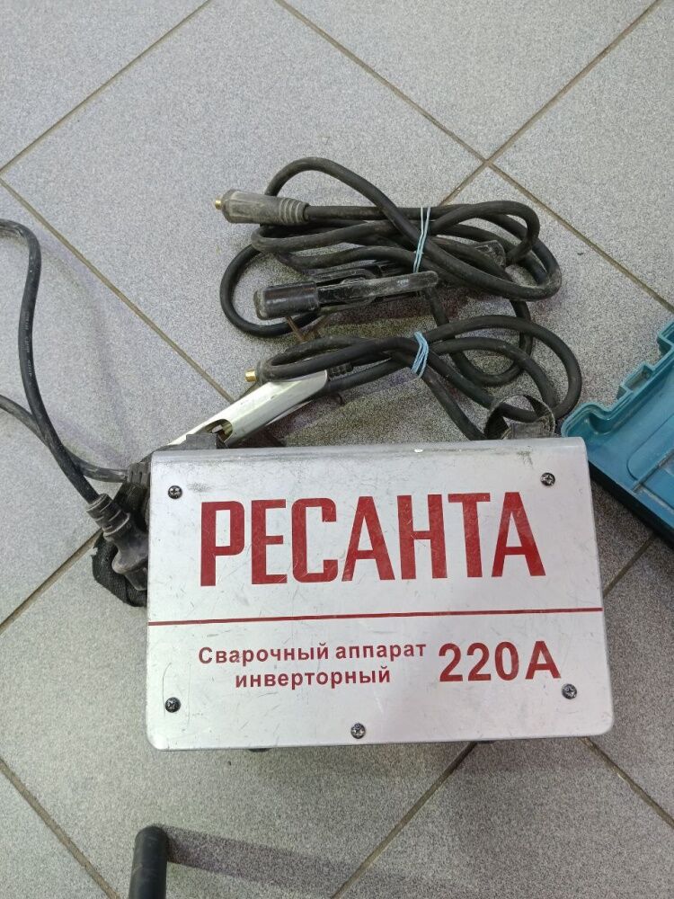 Сварочный аппарат Ресанта САИ 220