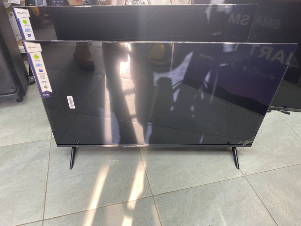 Телевизор Smart "43"