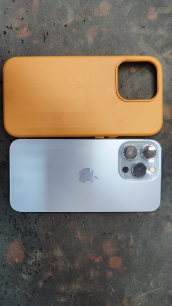 Смартфон iPhone 13 PRO 256 GB