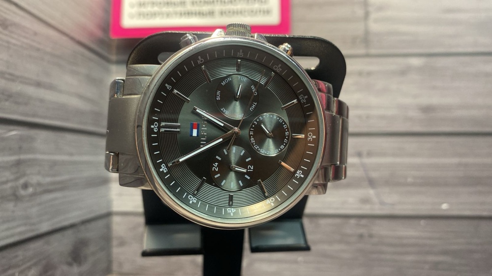 Часы Tommy Hilfiger 1710604