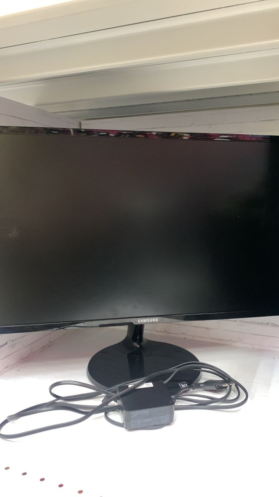 Монитор Samsung S24F350FHI