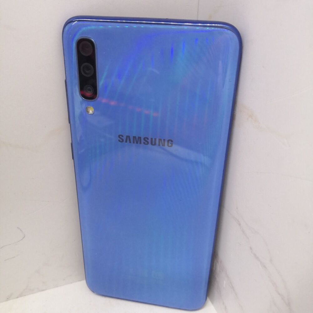 Смартфон Samsung A70 2019 6.128