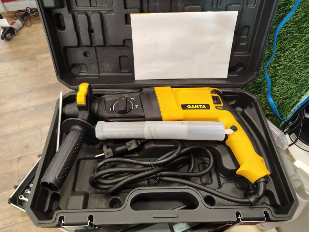 Перфоратор Ganta