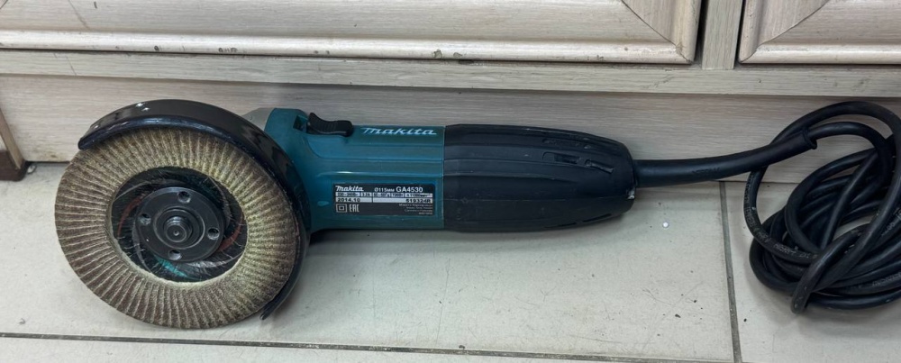 УШМ (Болгарка) Makita 4530