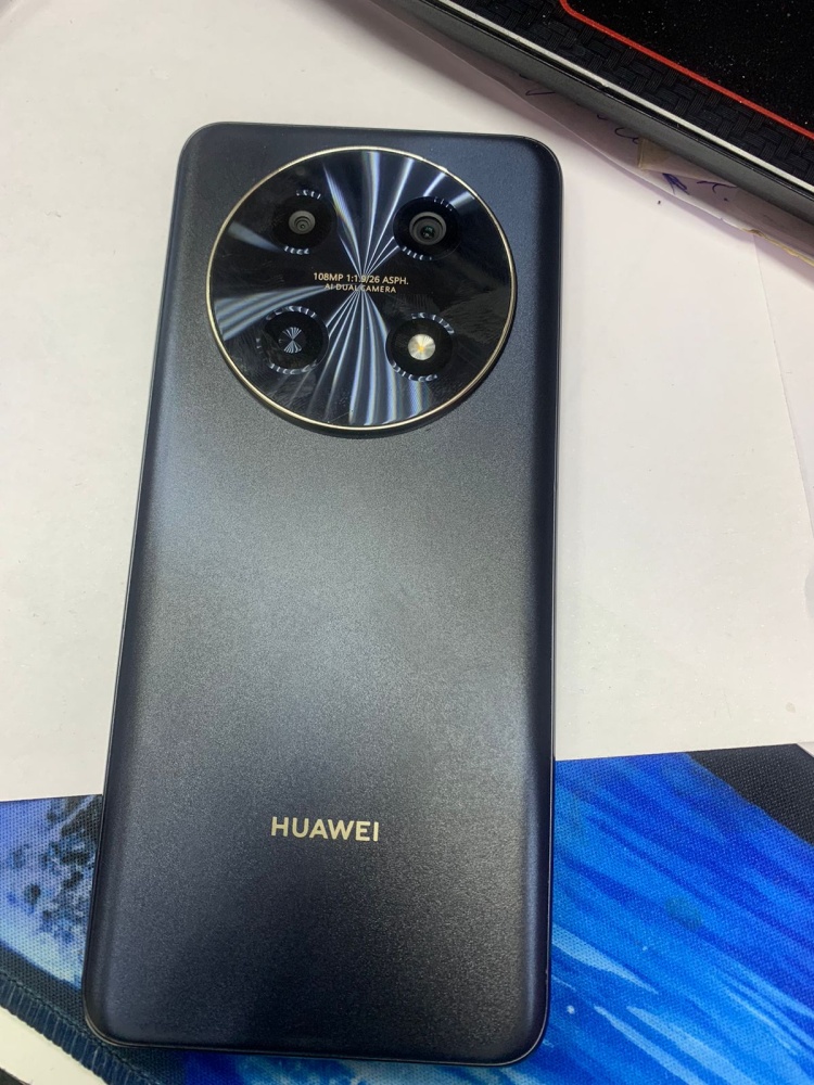 Смартфон Huawei Nova 12i 128