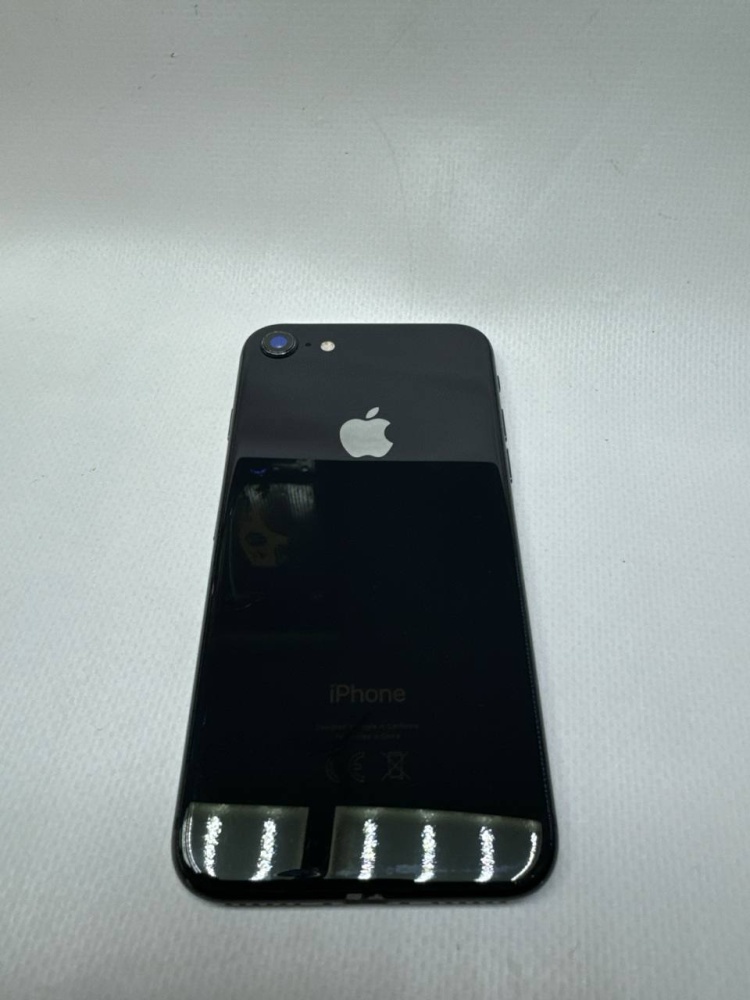 Смартфон iPhone 8 64 Gb