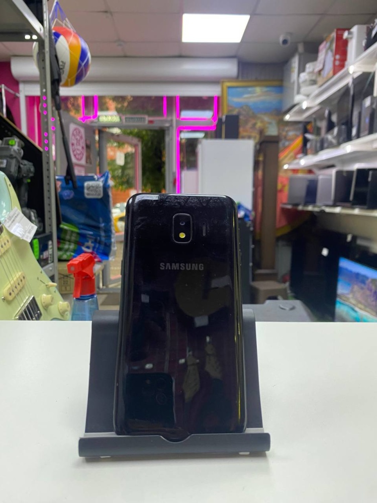 Смартфон Samsung J2 2016 8/1