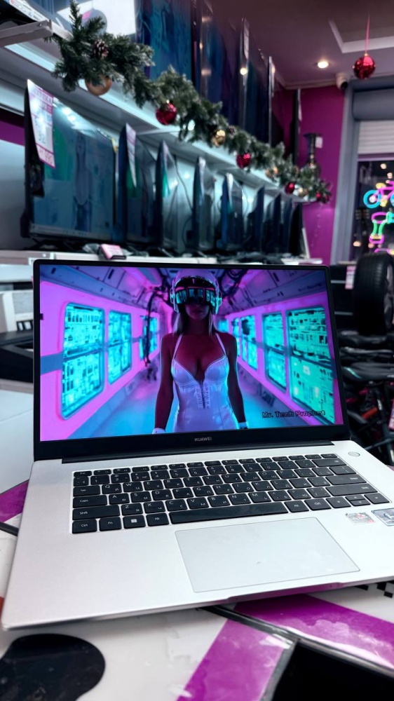 Ноутбук Huawei ryzen 7 5700u/8/500