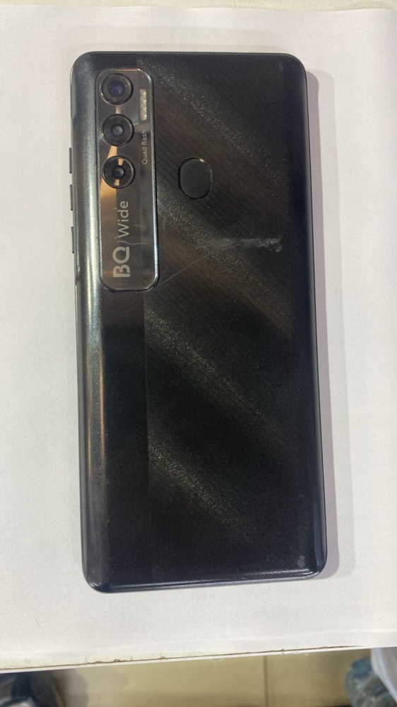 Мобильный телефон BQ