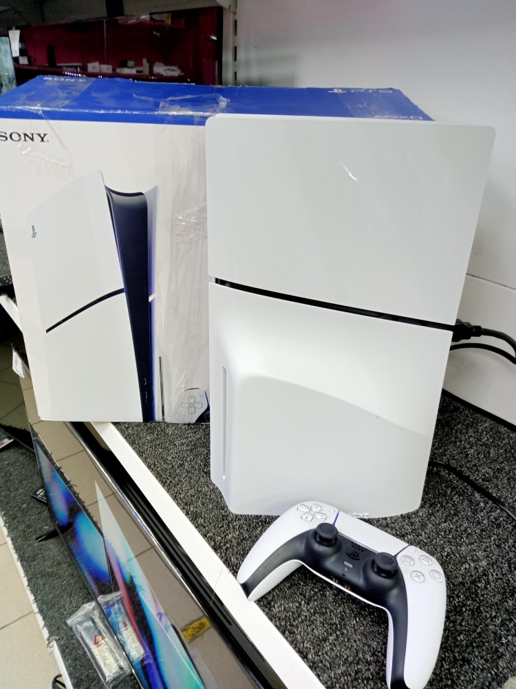 Игровая приставка Sony PlayStation 5 SLIM