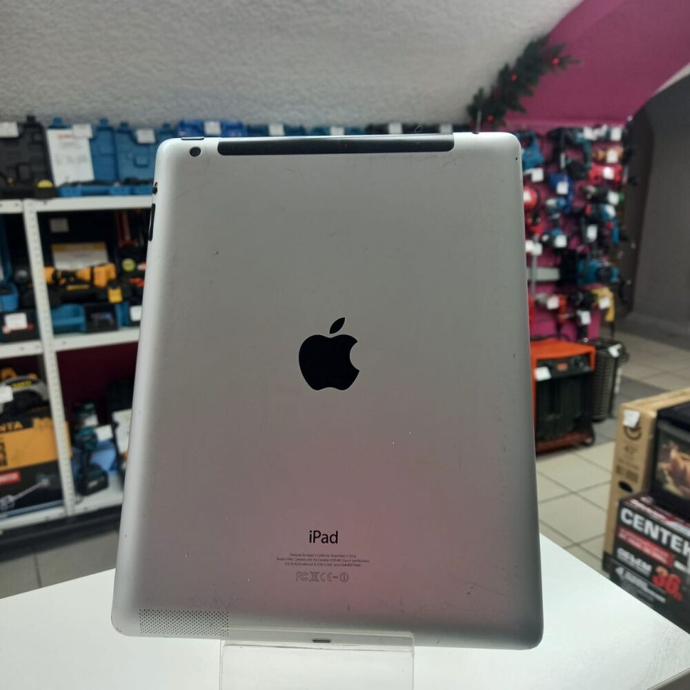 Планшет Apple iPad 4 A1460 32GB