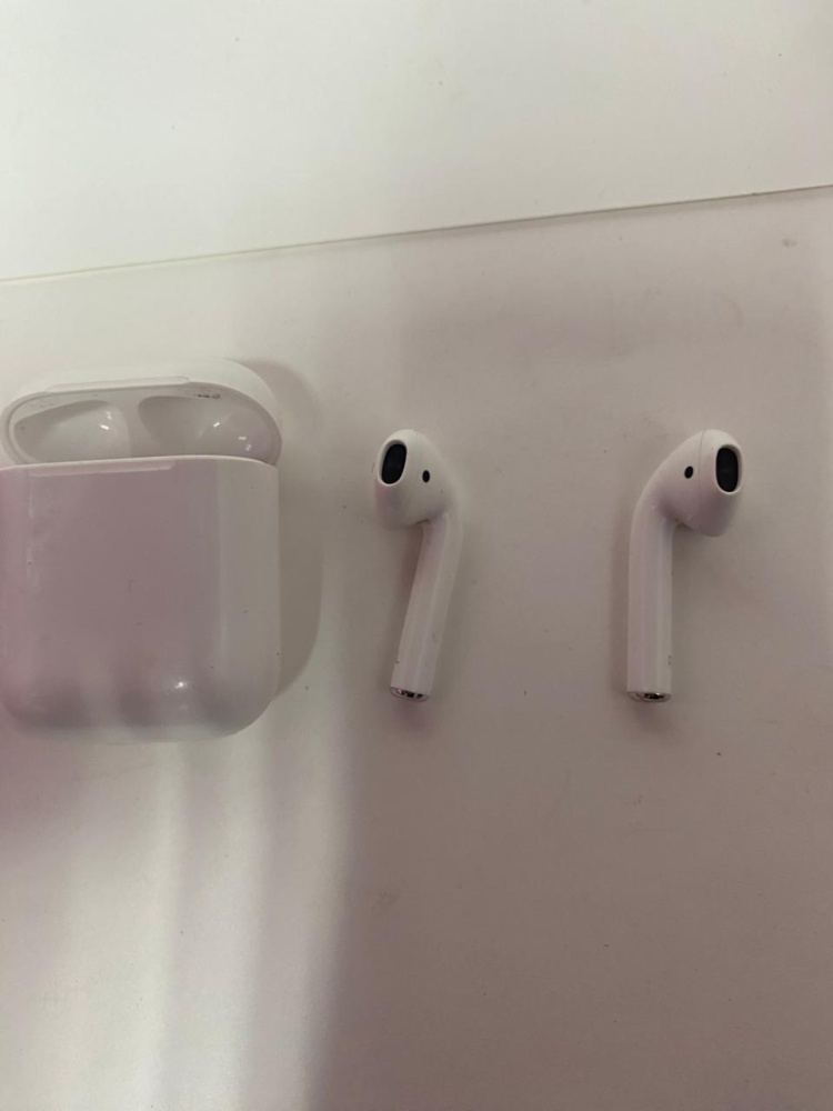 Наушники Airpods