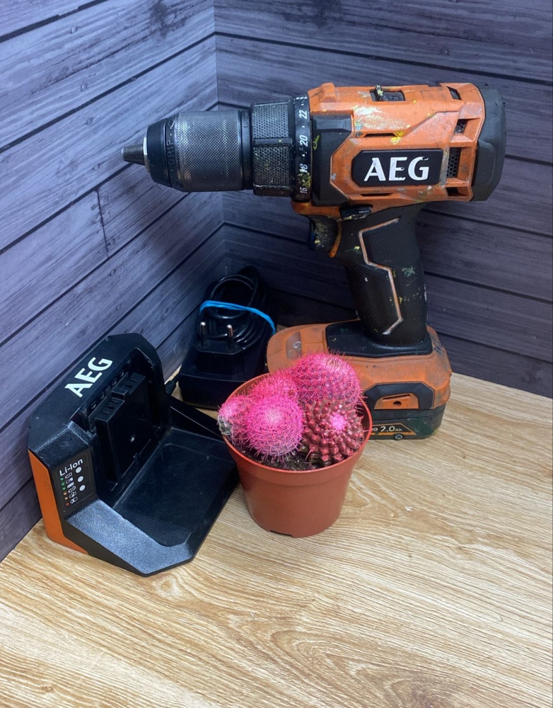 Шуруповерт AEG  bs18g4