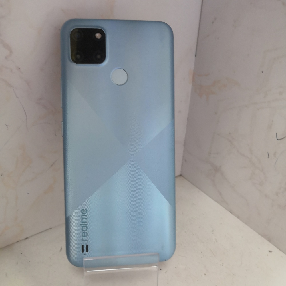 Смартфон Realme C21Y