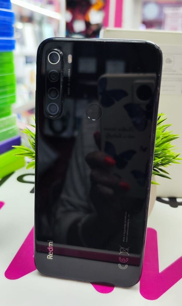 Смартфон Xiaomi Redmi note 8 4\64