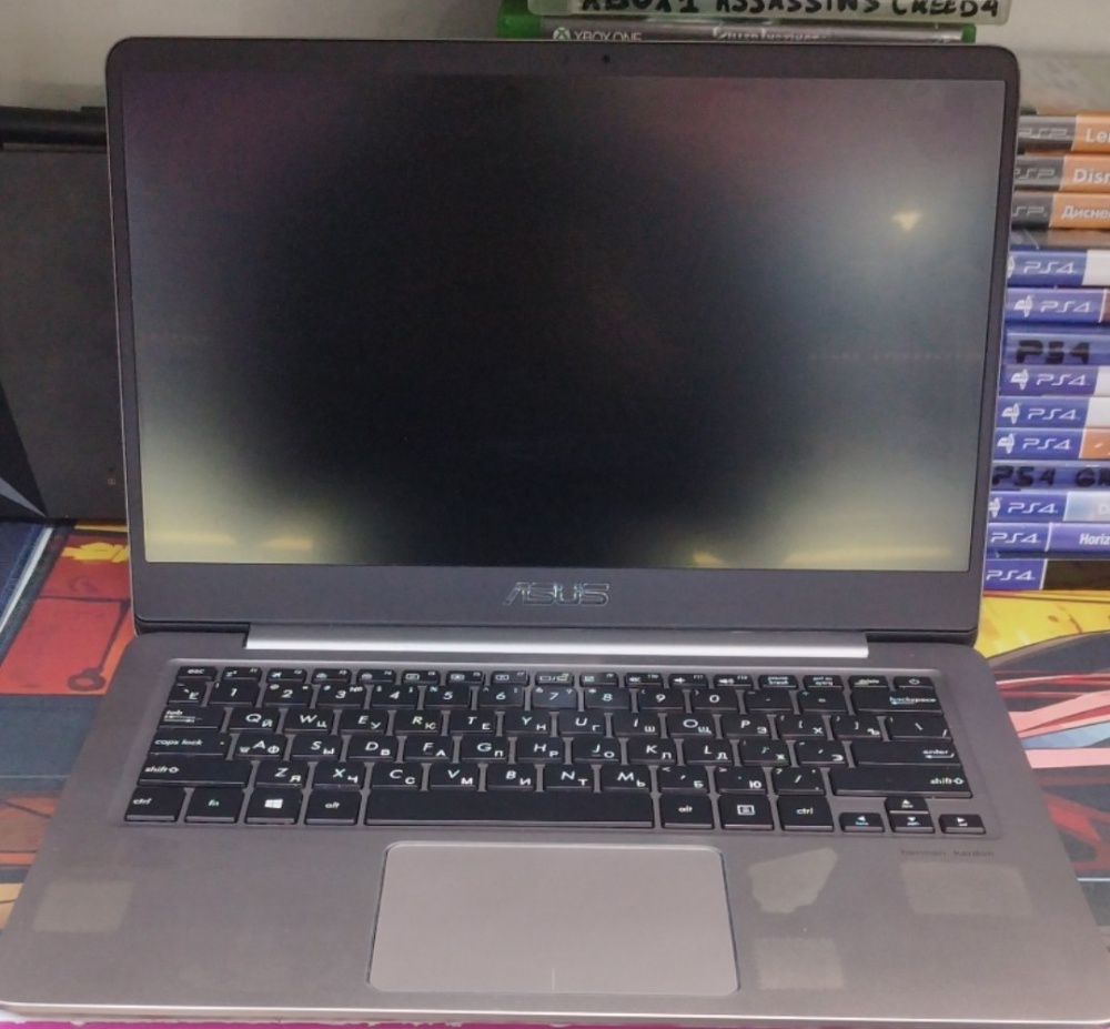 Ноутбук ASUS i5 8*3.2/8/256/2