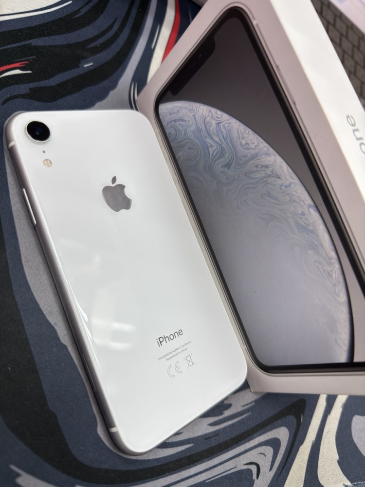 Смартфон iPhone XR 128 Gb