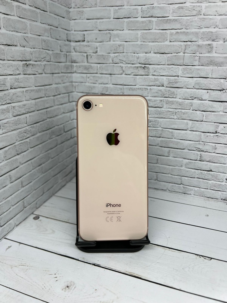 Смартфон iPhone 8 64 Gb