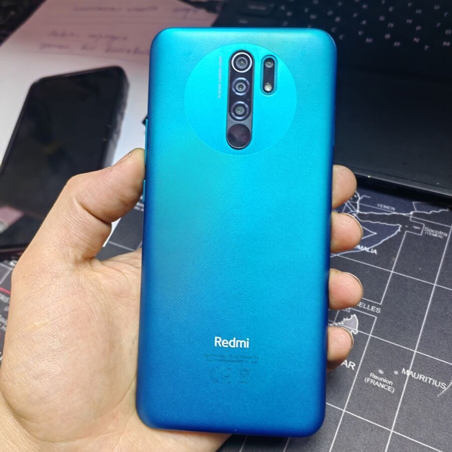 Смартфон Xiaomi Redmi 9C 32