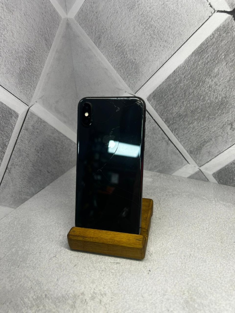 Смартфон iPhone X 64Gb