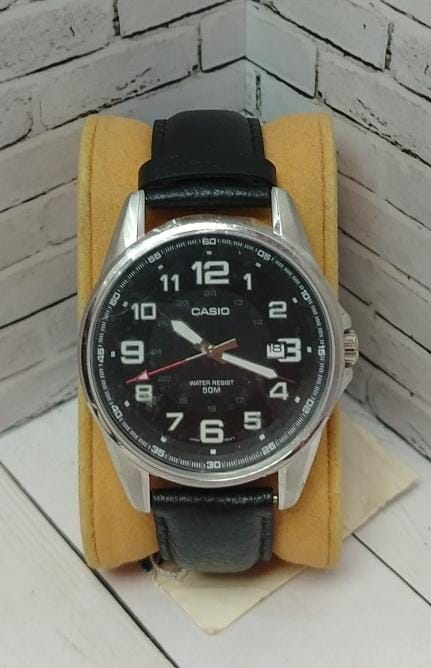 Часы кварцевые CASIO MTP-1372