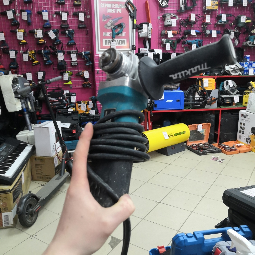 УШМ (Болгарка) Makita 9558