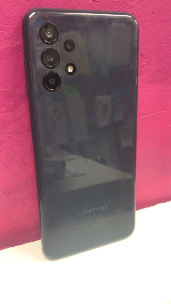 Смартфон Samsung A13