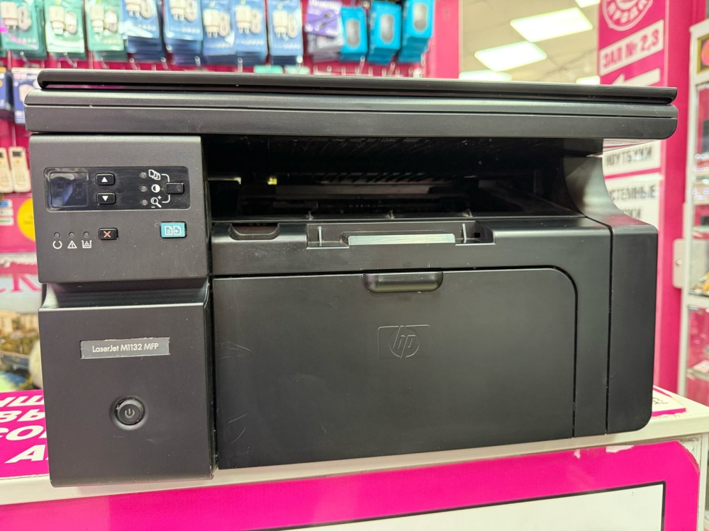 МФУ Hp LazerJet M1132MFP