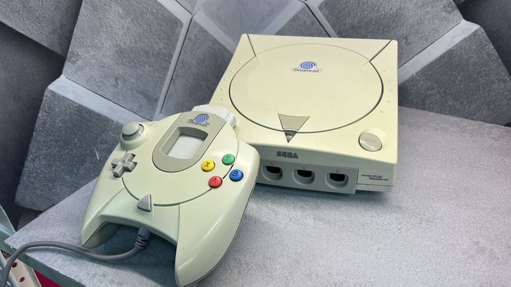Игровая приставка Sega Dreamcast