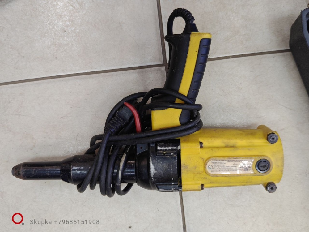 Заклепочник электрический Absolut