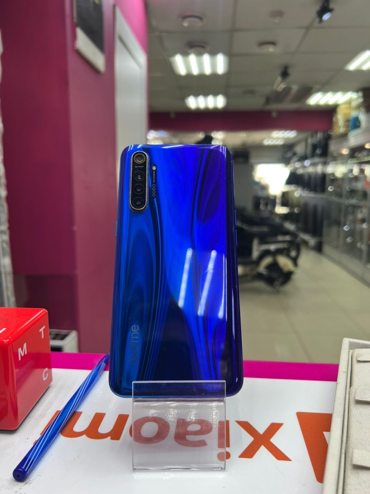 Смартфон Realme XT 8/128