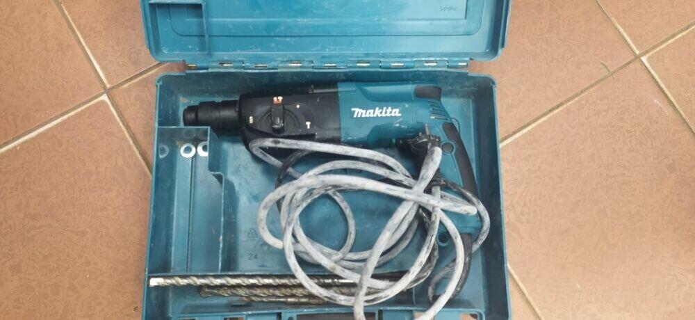 Перфоратор Makita HR2450