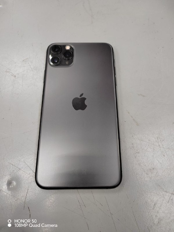 Смартфон iPhone 11 PRO MAX 64 Gb