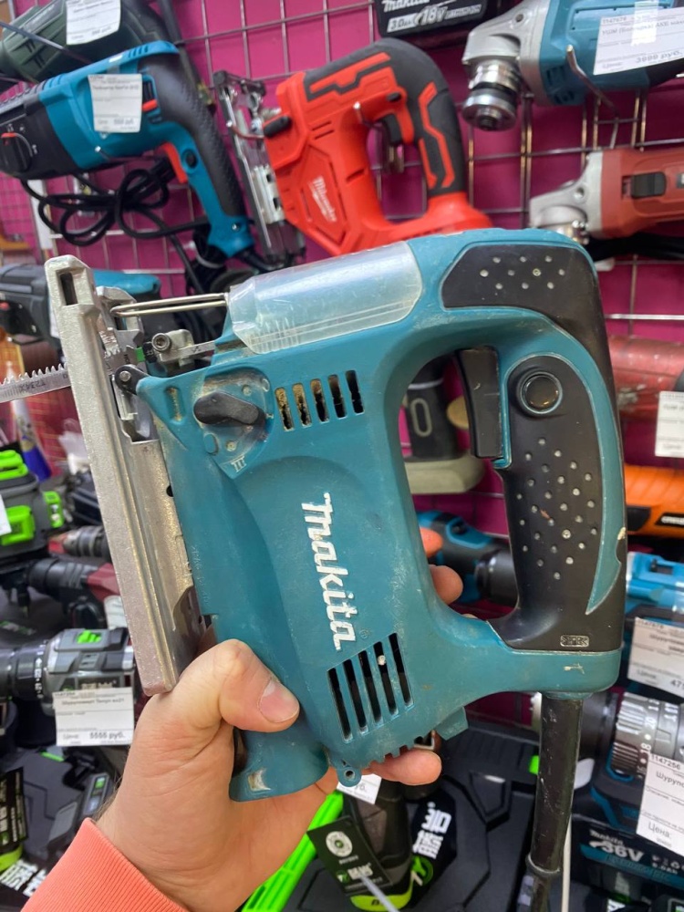 Лобзик Makita 4329