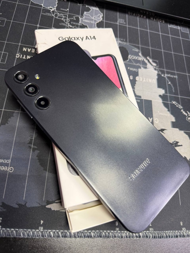 Смартфон Samsung A14 6/128Gb
