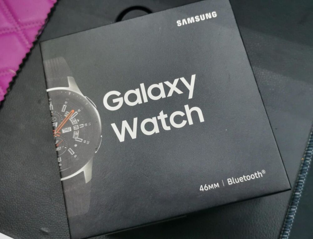 Смарт-часы Samsung Galaxy Watch 46mm